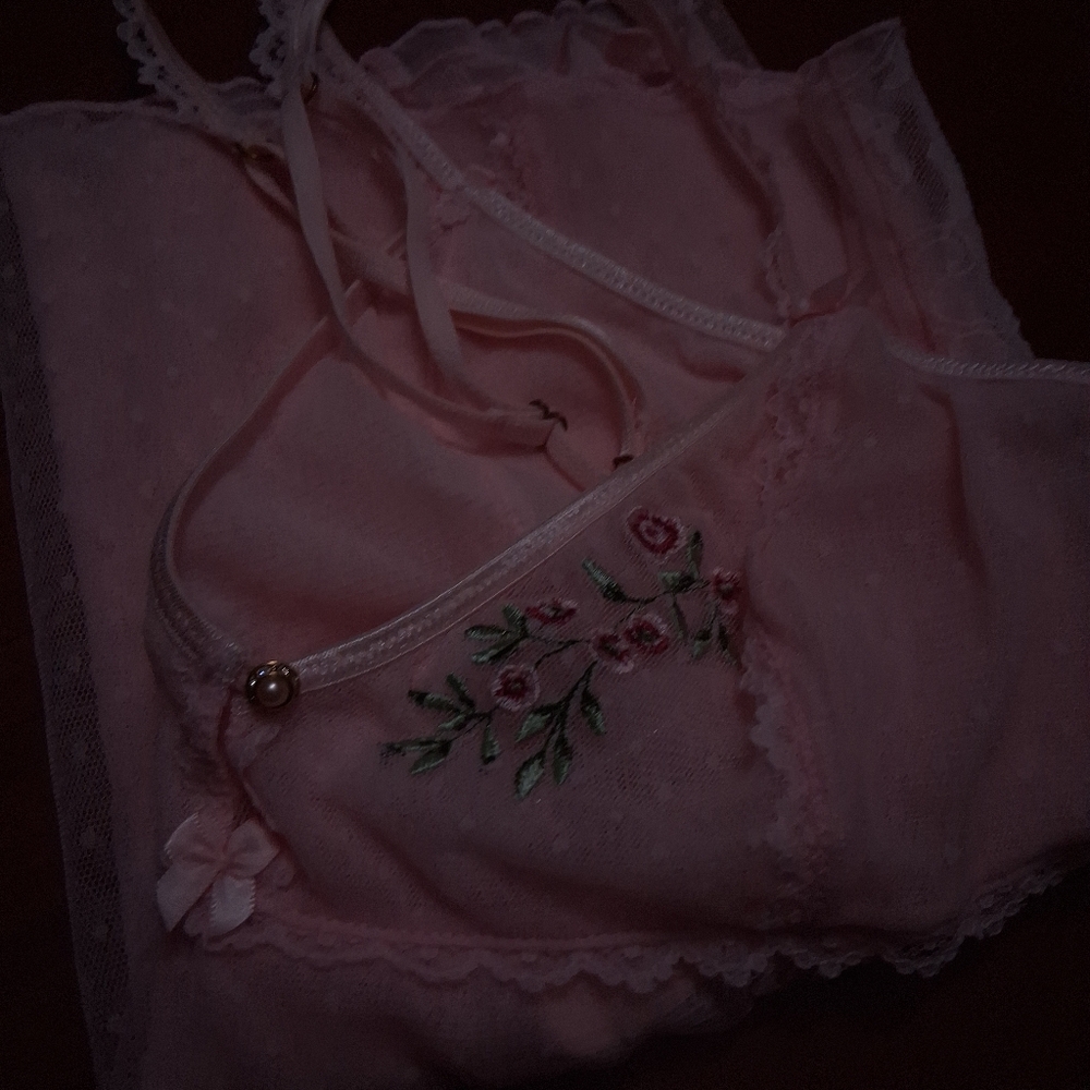 Victoria's Secret Angel's M Lace Lingerie Tank Top - Picture 7 of 11